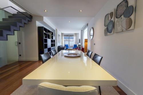 Temporary 3-bedroom duplex in downtown Madrid BAS159