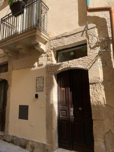El edificio en el que está el bed and breakfast