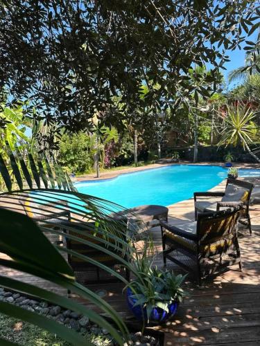 Πισίνα στο ή κοντά στο Villa spacieuse avec piscine à Les Avirons