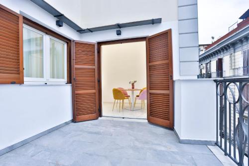 Μπαλκόνι ή βεράντα στο HOTIDAY Room Collection - Napoli Duomo