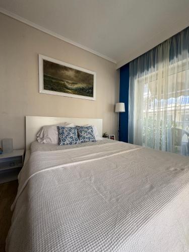 POSEIDON'S APARTMENT IN PERAIA - SUPERIOR BY THE SEA