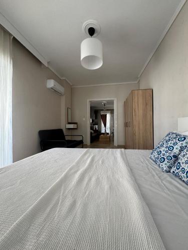 POSEIDON'S APARTMENT IN PERAIA - SUPERIOR BY THE SEA