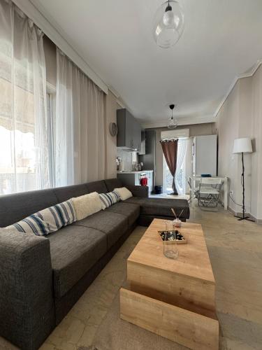 POSEIDON'S APARTMENT IN PERAIA - SUPERIOR BY THE SEA
