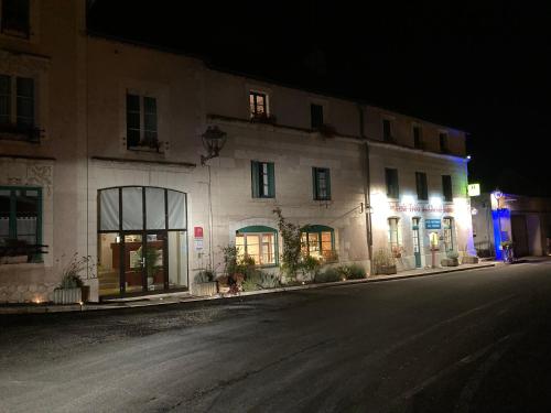 Logis Le Petit Trôo du Cheval Blanc