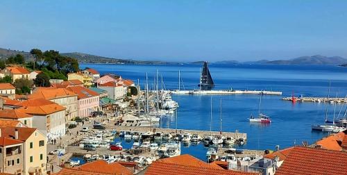 Gallery image of Sali Modern Seaview Apartment in Sali
