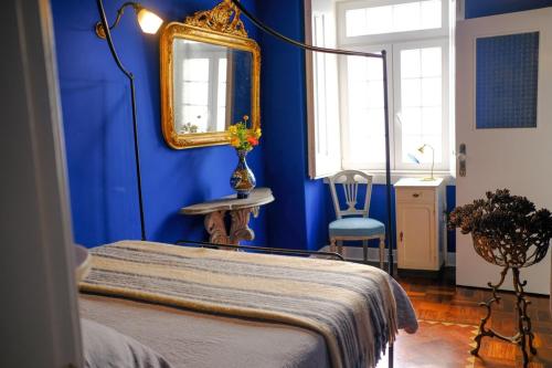 NEW! Cozy & Central - Blue Bica Reis