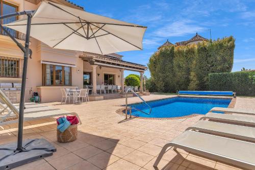Villa Magnolia by Finest Rentals