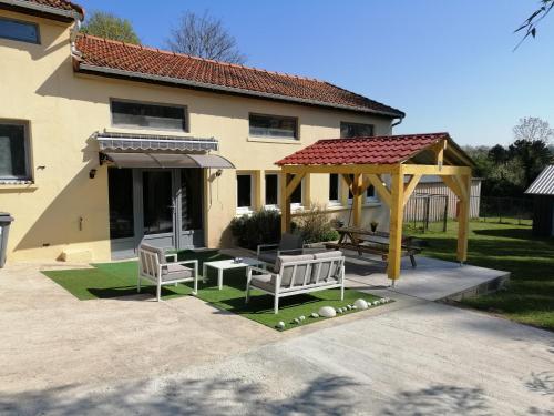 Maison avec jardin au calme proche de paris (30mn)