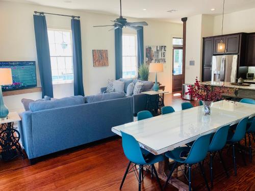 Foto Charming Creole Cottage 2 Blocks Across Rampart St from French Quarter 2