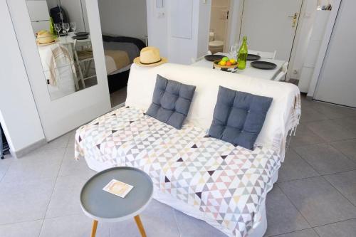 Χώρος καθιστικού στο Beautiful apartment in the center of Sainte-Maxime
