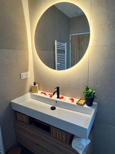 Koupelna v ubytování Love Room - Le Mystic