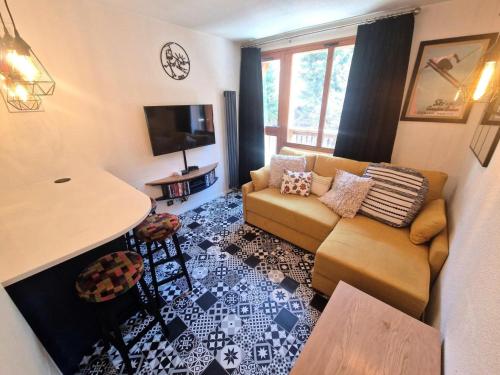 Photo de la galerie de l'établissement Résidence Melezets 2 - studio 3/4 personnes idealement situé coeur statio MAE-0834, à Modane