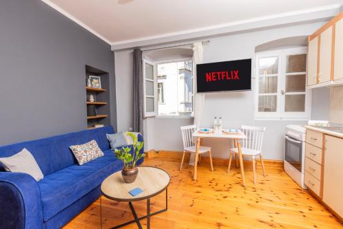 Mouragia Suites - Sea View Apartment