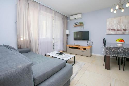Gallery image of Apartment Jozo in Omiš
