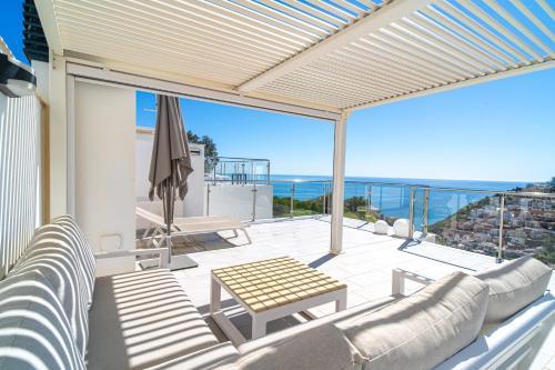 Penthouse Balcon del Mar 123 by Casasol