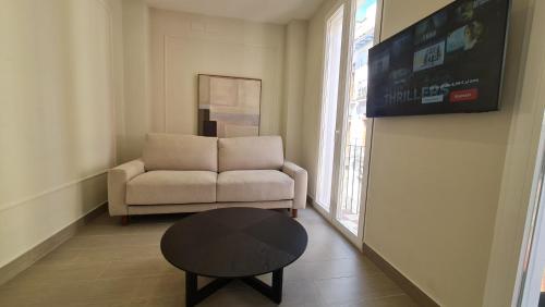 Navas 201 Elegant Suite