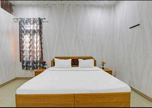 Gallery image of HOTEL O RAWAT in Bhauli