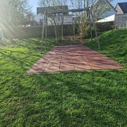 Zahrada ubytování Sonnenschein 0L mit Terrasse und Garten