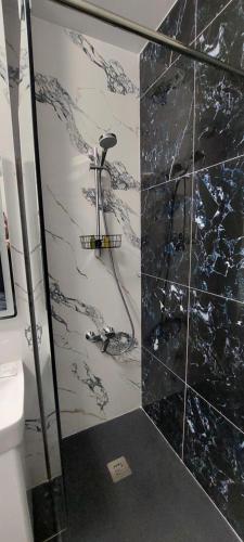 Ένα μπάνιο στο Campeador Deluxe - Free Parking