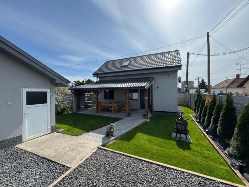 Víkendový dom Hlboká