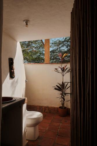 NOMAD Hostal - Baricharaにあるバスルーム