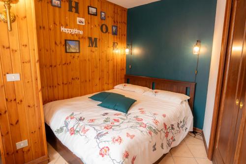 Katil atau katil-katil dalam bilik di Intero appartamento a Pragelato per casa vacanze