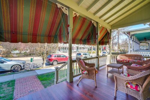 Φωτογραφία από το άλμπουμ του Walk to Beach Cape May Home with Screened Patio! σε Cape May