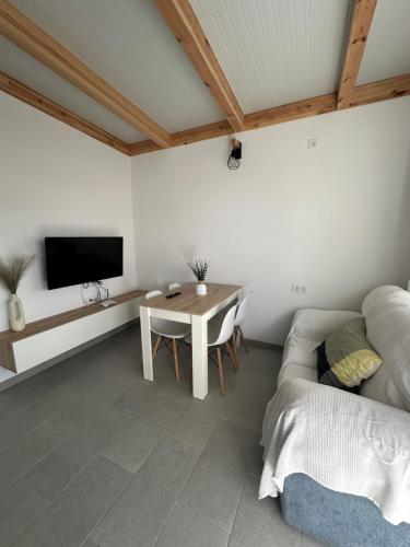 Casita en el palmar cerca de la playa