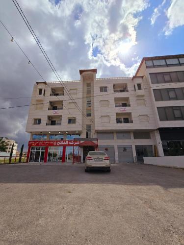 Φωτογραφία από το άλμπουμ του الحازم للشقق المفروشه σε Ḩawwārah