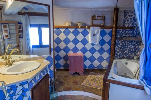 Koupelna v ubytování Casa Kiara Moratalla