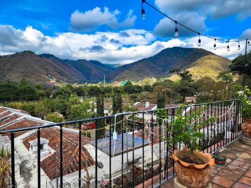 Valle La Merced, Antigua, Guatemala