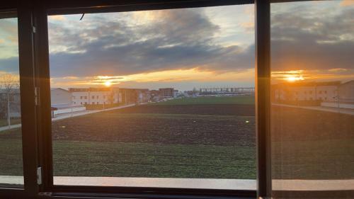 Blick auf den Sonnenuntergang/Sonnenaufgang von des Hotels aus oder aus der Nähe