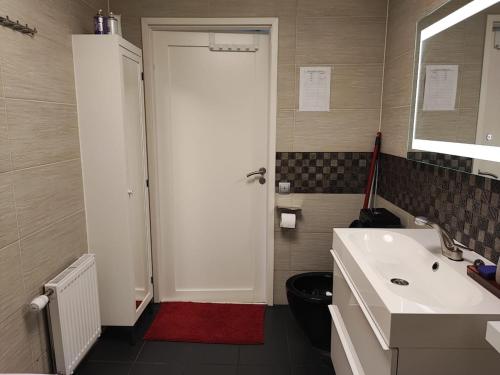 Fotografie z fotogalerie ubytování 10 Beds For Workers v destinaci Gothenburg