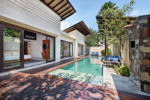 Katamaran Hotel & Resort Lombok — View (from property/room)