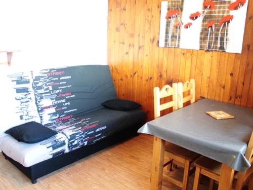 Studio sur les pistes à Super Besse - FR-1-814-108