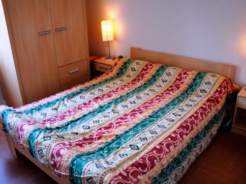 Photo de la galerie de l'établissement Appartement 3 Chambres au Cœur de Super Besse, Parking Privé - FR-1-814-99, à Besse-et-Saint-Anastaise