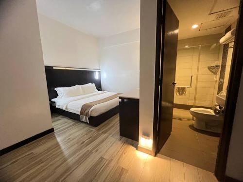 Koupelna v ubytování Dreamtel Kota Kinabalu
