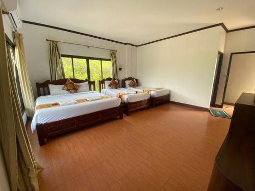 Gallery image of Hana Riverside Hotel in Vang Vieng