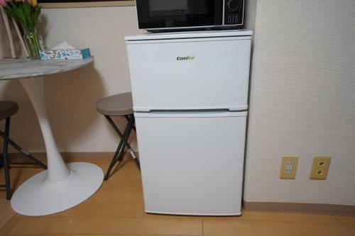 406Room,With elevator, 700m 4 min walk from Nishi-Shinjuku 5-chome, direct access to Shinjuku, 28 sqm