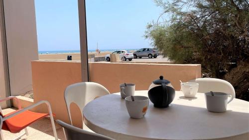 Appartement 2 pièces PORT LA NOUVELLE PN015-003