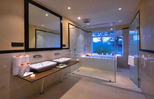 Ένα μπάνιο στο Singhvilas, Ranthambore - By Leisure Hotels