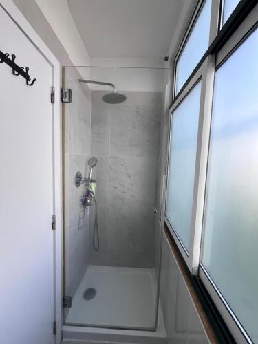 2 BEDROOOM Flat in the Heart of Graça Lisbon