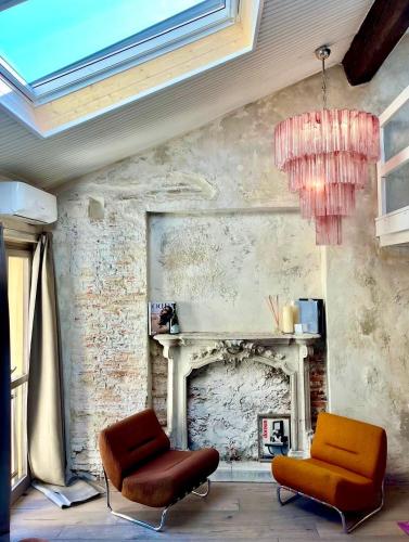 Charming and Design Attic Loft Central Milan in coolest area Navigli Ticinese photo 23
