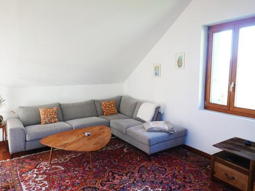 Gallery image of "Les Échalas" La capite, domaine de Calamin in Cully