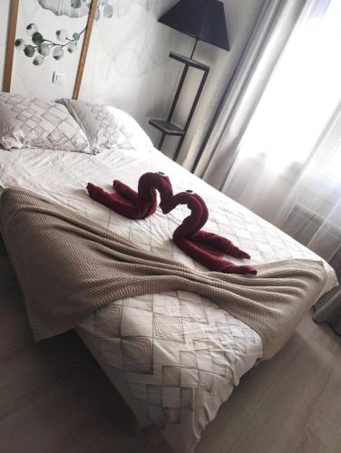 HSH FRANCE LOCATION Disney Land PARIS - Suite Nicolas - Appartement de charme