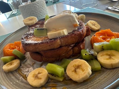 Mad på lejlighedshotellet eller i nærheden