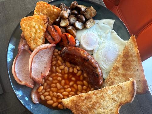 Mad på lejlighedshotellet eller i nærheden