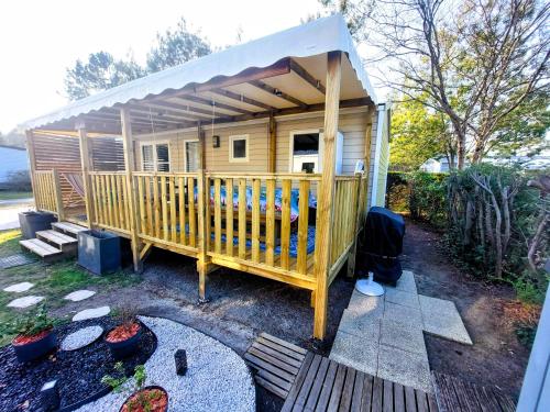Balkón nebo terasa v ubytování Mobil Home Denise et Michel