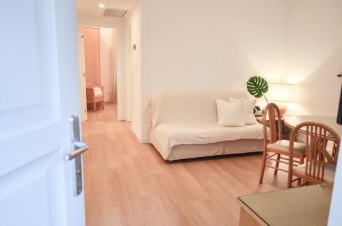 Villa Phoenix - Lake Apartments photo 2