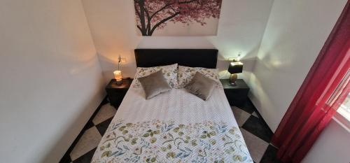 Postel nebo postele na pokoji v ubytování Chalet Athos, Ferienwohnung mit Pool,Dachterasse, Meer und Bergblick in San Juan de los Terreros